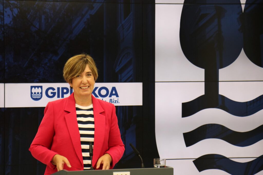 La Diputación de Gipuzkoa lanza la OPE 2025 con 86 plazas y un gran refuerzo en Bomberos 10 Irune 1 La Diputación de Gipuzkoa lanza la OPE 2025 con 86 plazas y un gran refuerzo en Bomberos