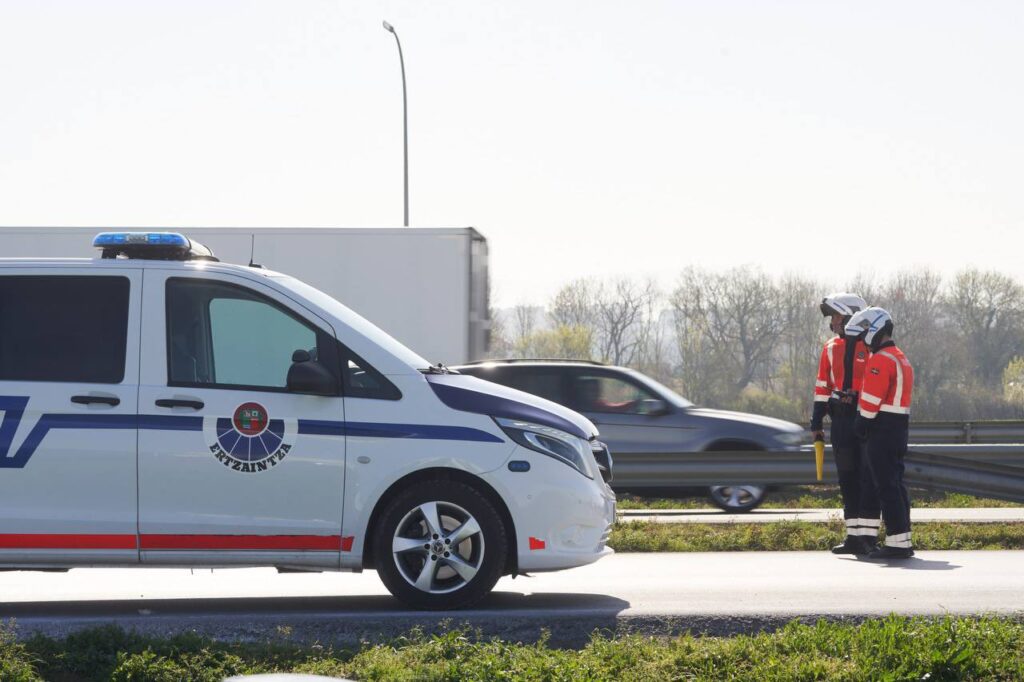 seguridad Un herido en un accidente en la N-I en Tolosa tras la salida de un turismo