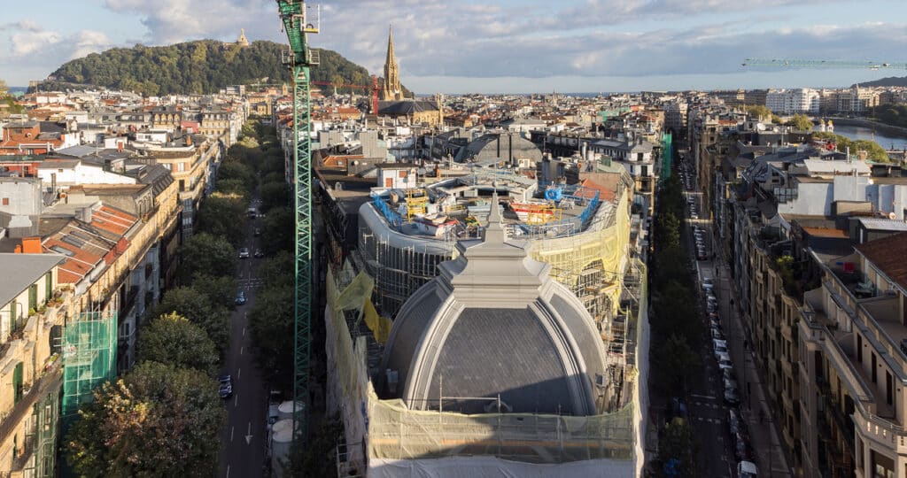 Comienza la retirada de la tela del Bellas Artes: ya se ve la cúpula 2 Bellas Artes 1 Comienza la retirada de la tela del Bellas Artes: ya se ve la cúpula