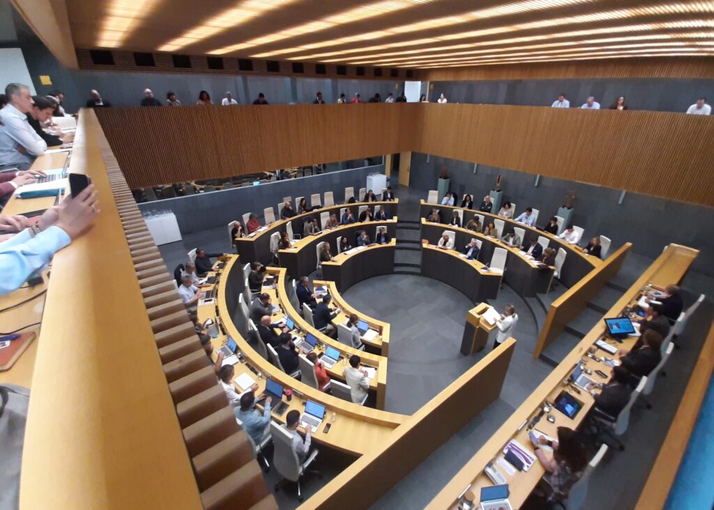 Eider2 Podemos alcanza un acuerdo con PNV-PSE para aprobar los Presupuestos de Gipuzkoa para 2026