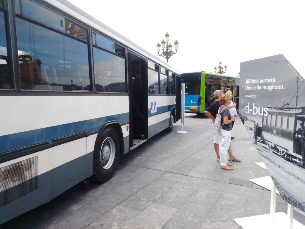 WhatsApp Image 2025 09 16 at 12.36.18 1 Dbus suma autobuses eléctricos y prepara una flota 100% sostenible para 2030