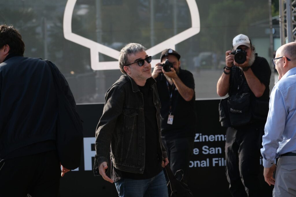 WhatsApp Image 2025 09 18 at 09.47.52 1 Primeras llegadas al Festival de San Sebastián