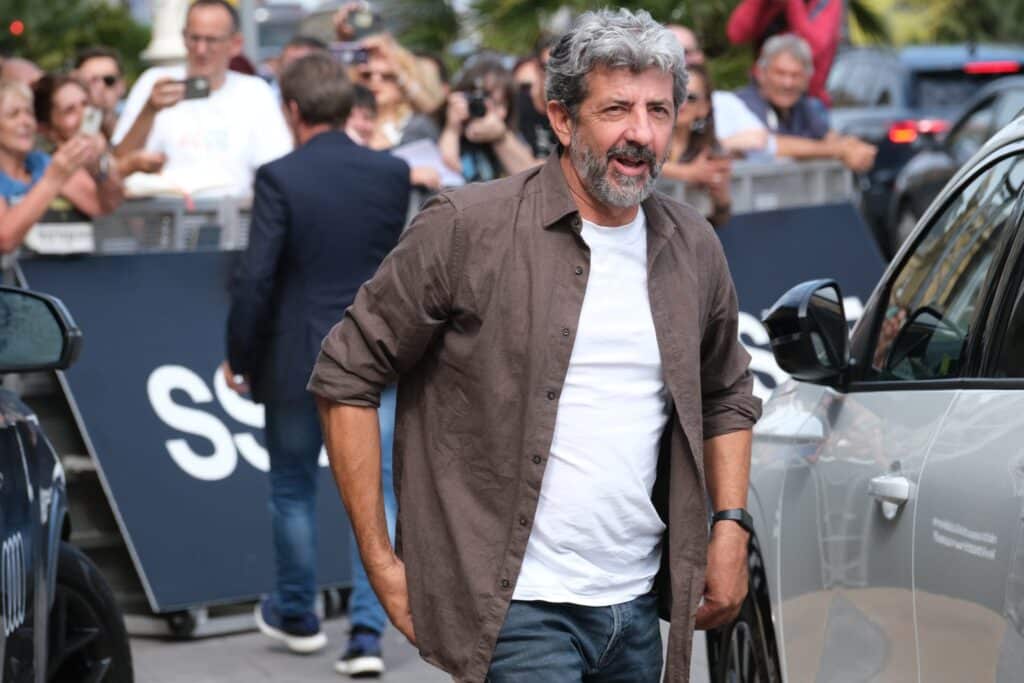 WhatsApp Image 2025 09 19 at 14.12.01 1 (Fotos) De Juliette Binoche a Bárbara Lennie en una intensa mañana de llegadas al Festival de San Sebastián