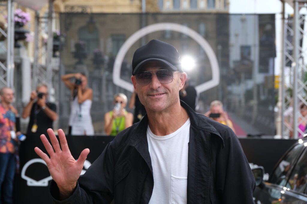 WhatsApp Image 2025 09 19 at 15.03.10 (Fotos) De Juliette Binoche a Bárbara Lennie en una intensa mañana de llegadas al Festival de San Sebastián