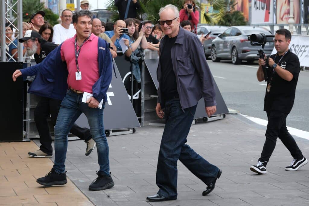 WhatsApp Image 2025 09 19 at 15.03.12 (Fotos) De Juliette Binoche a Bárbara Lennie en una intensa mañana de llegadas al Festival de San Sebastián