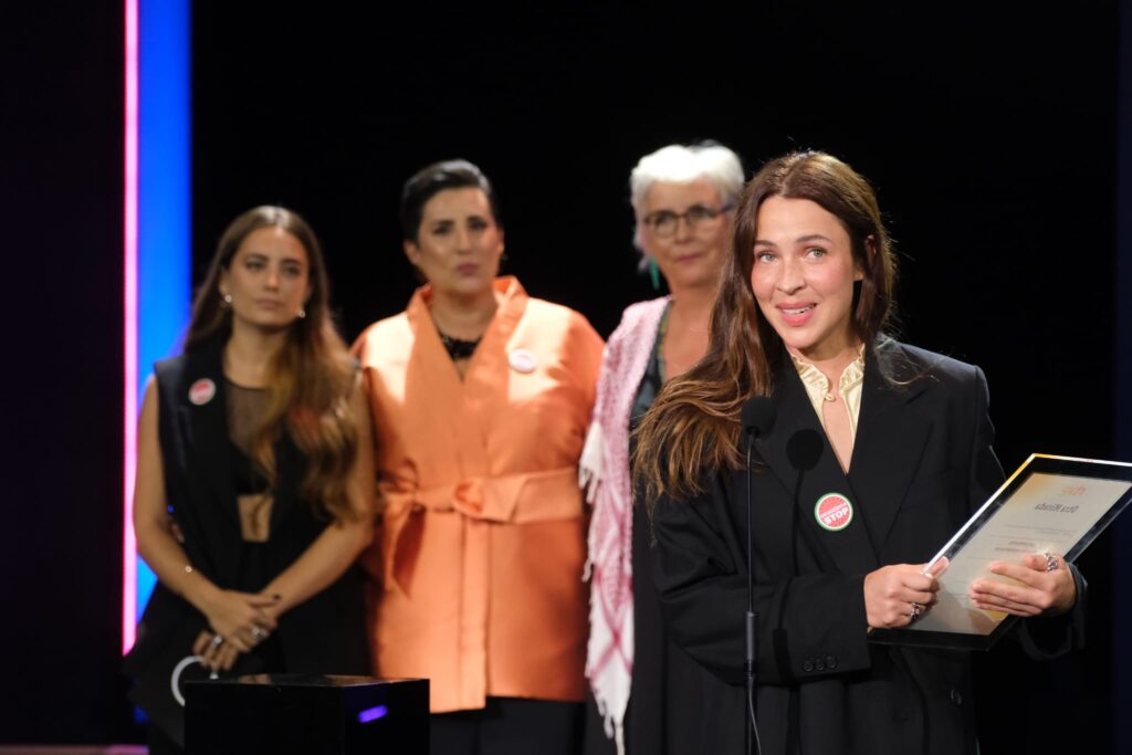 WhatsApp Image 2025 09 27 at 21.23.19 (Fotos) 'Los domingos', Concha de Oro en San Sebastián