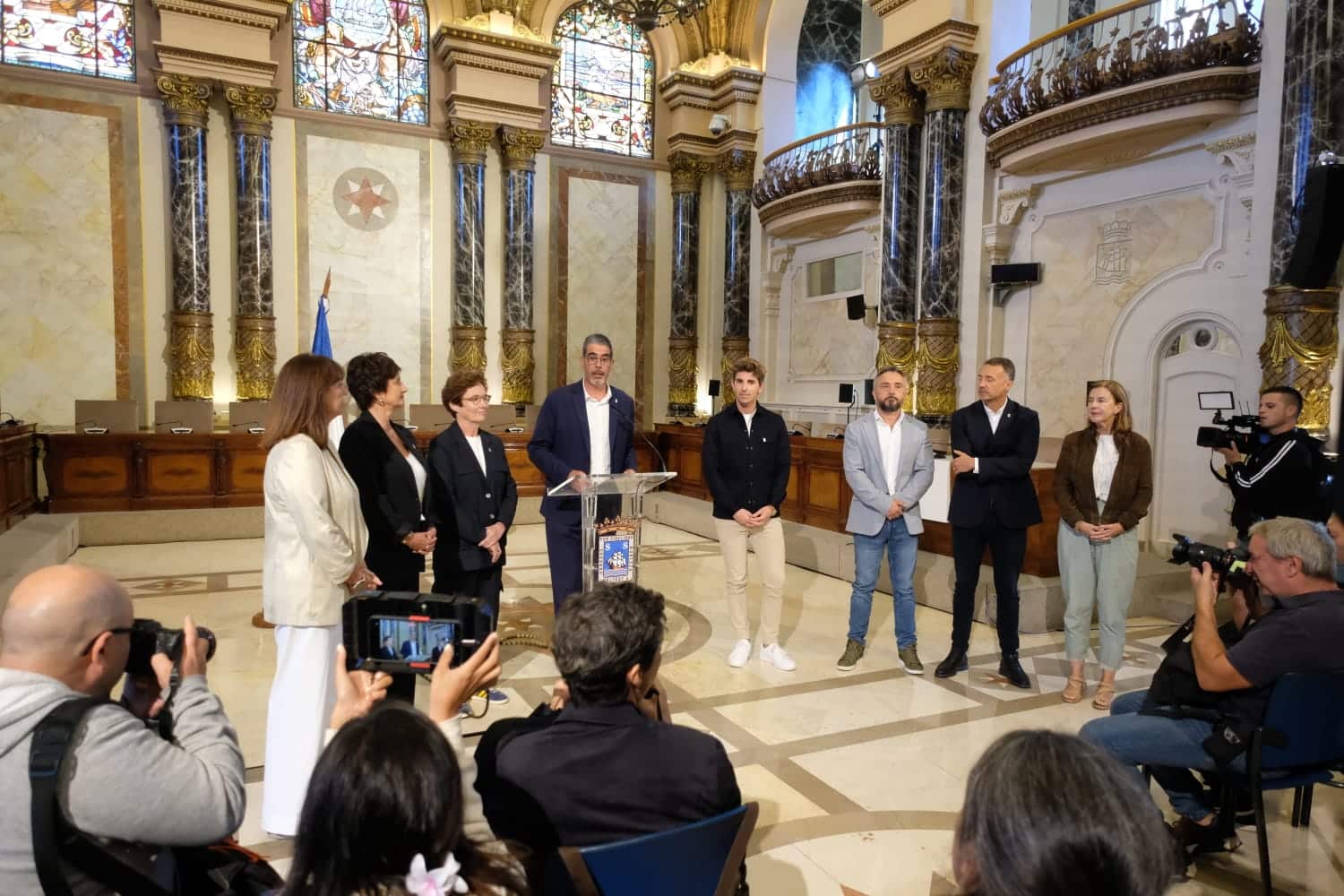 WhatsApp Image 2025 10 02 at 11.13.58 1 Reacciones de los grupos políticos municipales a la despedida de Eneko Goia