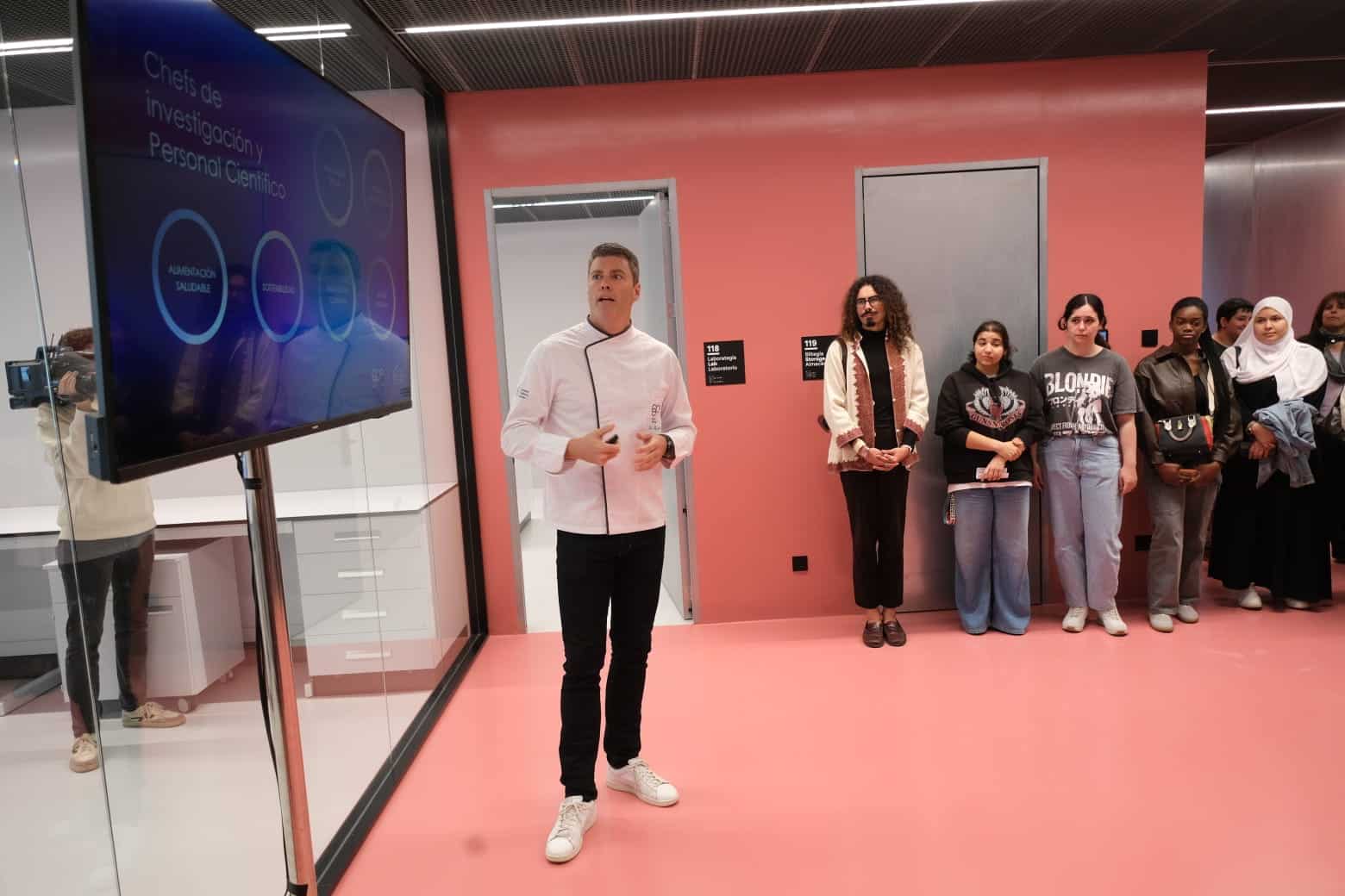 WhatsApp Image 2025 10 17 at 09.32.49 El GOe de Gros abre sus puertas y muestra sus recovecos (FOTOS)