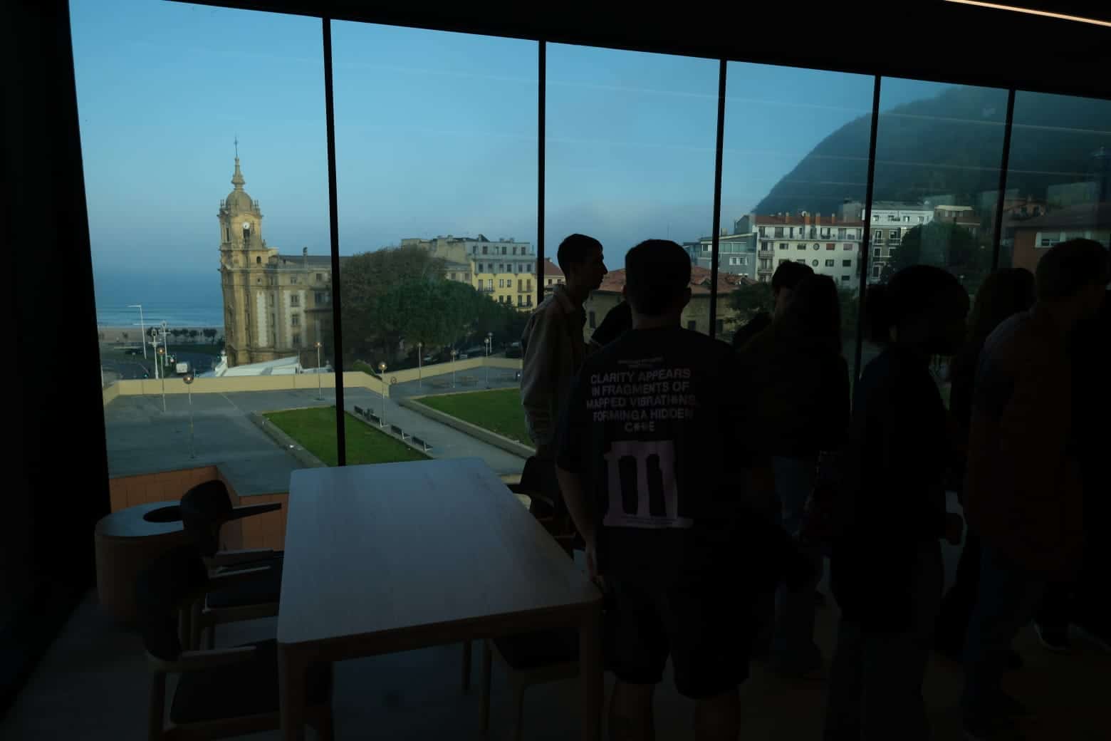 WhatsApp Image 2025 10 17 at 09.56.36 3 El GOe de Gros abre sus puertas y muestra sus recovecos (FOTOS)