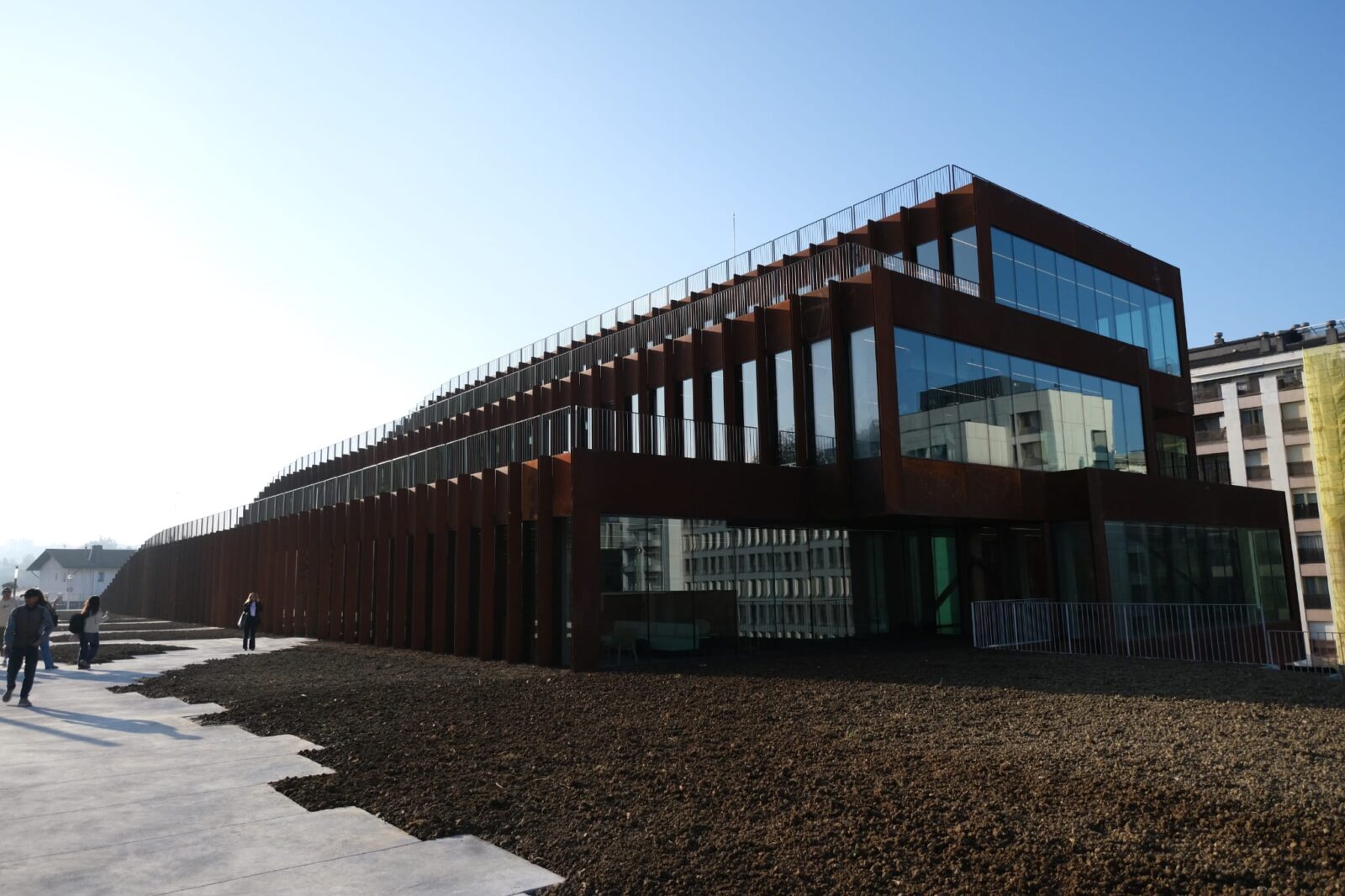 WhatsApp Image 2025 10 17 at 10.19.43 El GOe de Gros abre sus puertas y muestra sus recovecos (FOTOS)