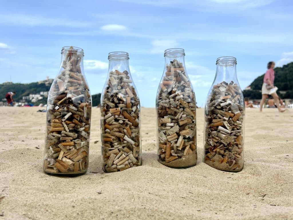 colillas Plásticos, vidrios, colillas... la campaña ITSASOS retira más de 3.300 residuos en tres jornadas de limpieza en Donostia