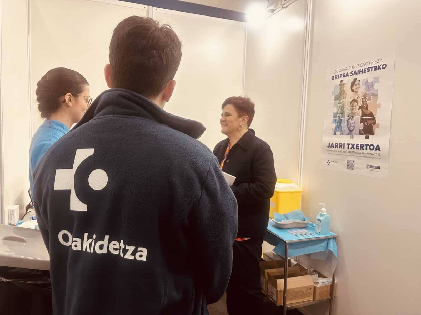 Lore Bilbao Osakidetzako Zuzendari Nagusia2 Osakidetza ha vacunado frente a la gripe a 417.744 personas, un 11% más que el año pasado