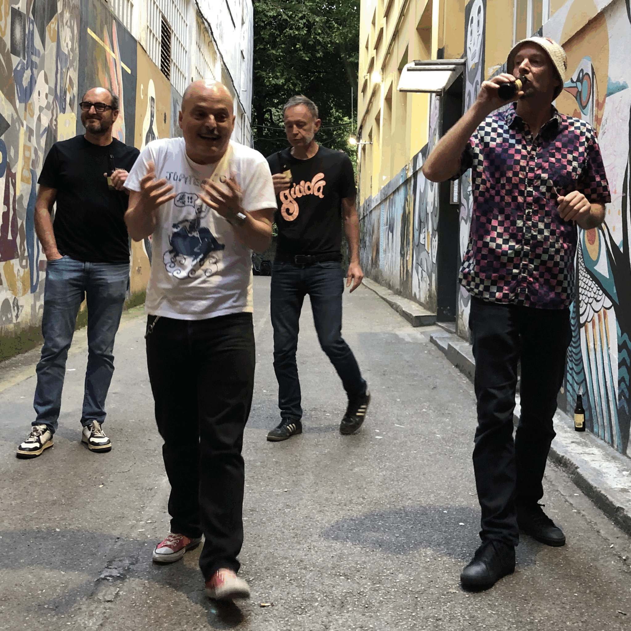 The Burns publica su nuevo álbum homónimo, un estallido de rock donostiarra 1 The Burns pic3b scaled The Burns publica su nuevo álbum homónimo, un estallido de rock donostiarra