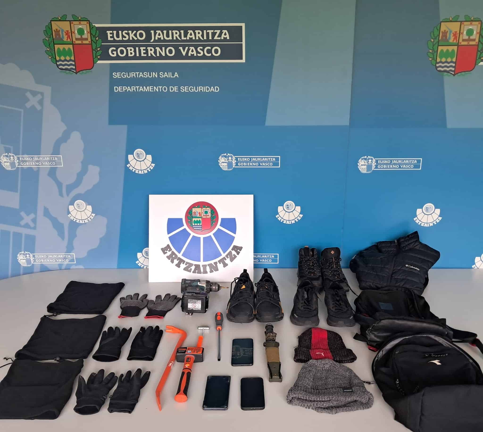 Leaburu Desarticulado un grupo criminal por robos en viviendas de Oiartzun y Leaburu