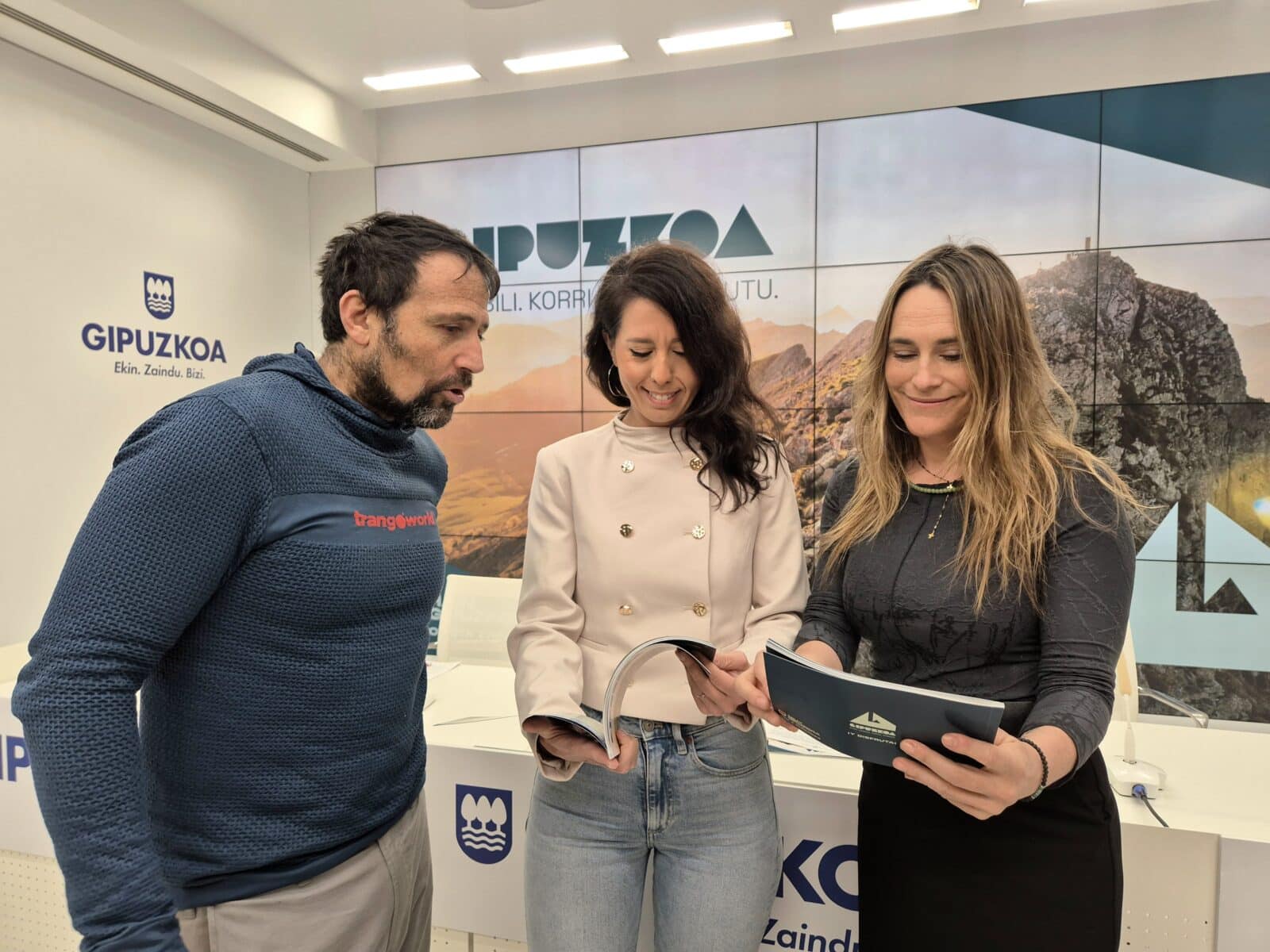 Gipuzkoa presentará en Fitur su primera Guía de Turismo de Monte 2 Argazkia 2 Gipuzkoa presentará en Fitur su primera Guía de Turismo de Monte