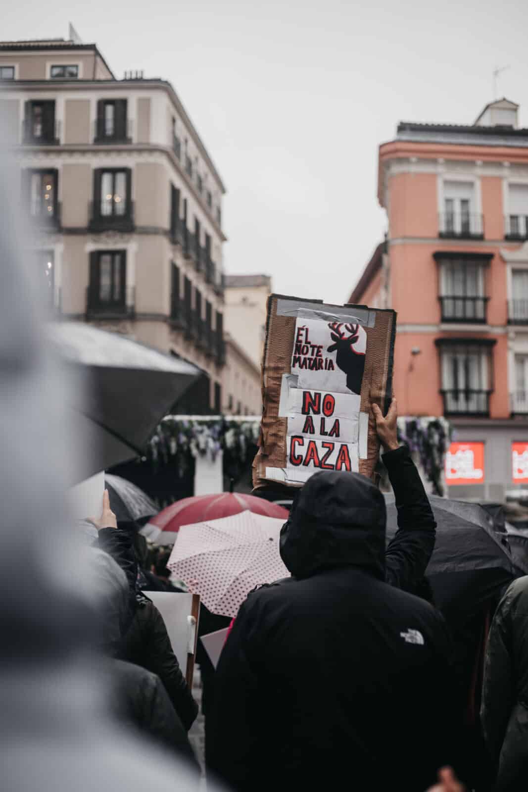 No a la Caza Donostiarras se suman a las manifestaciones con otras 90 ciudades en contra de la caza
