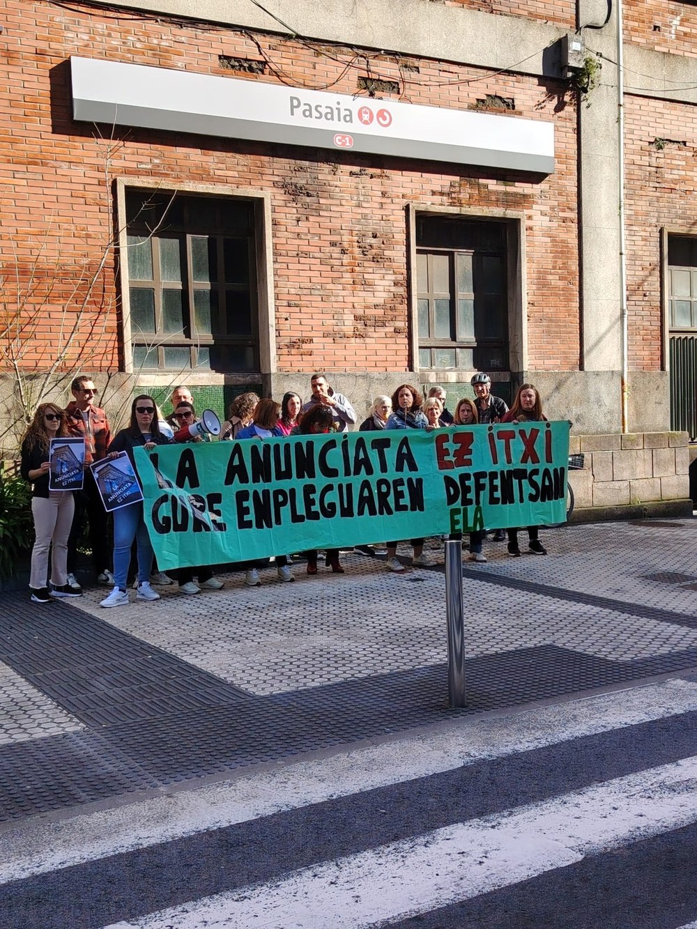 Portada 10 Placeholder