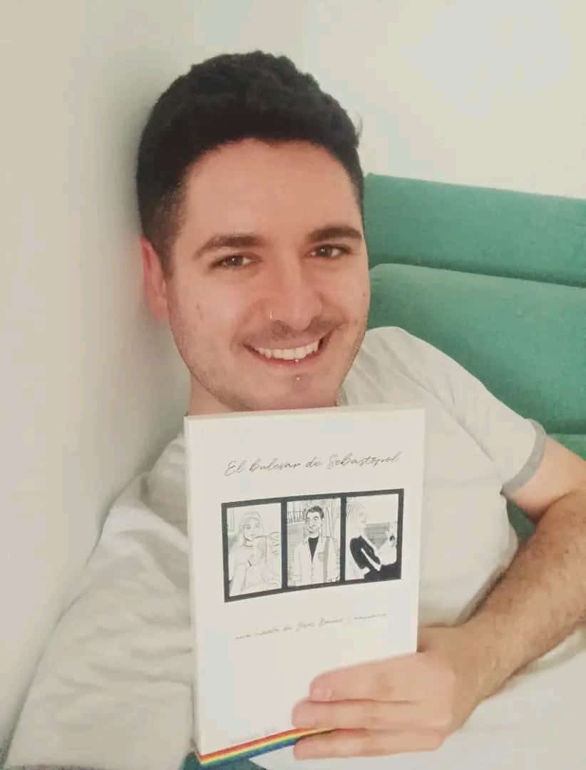 WhatsApp Image 2026 03 23 at 06.56.17 1 “El bulevar de Sebastopol es una ‘Historia interminable’ en versión queer”