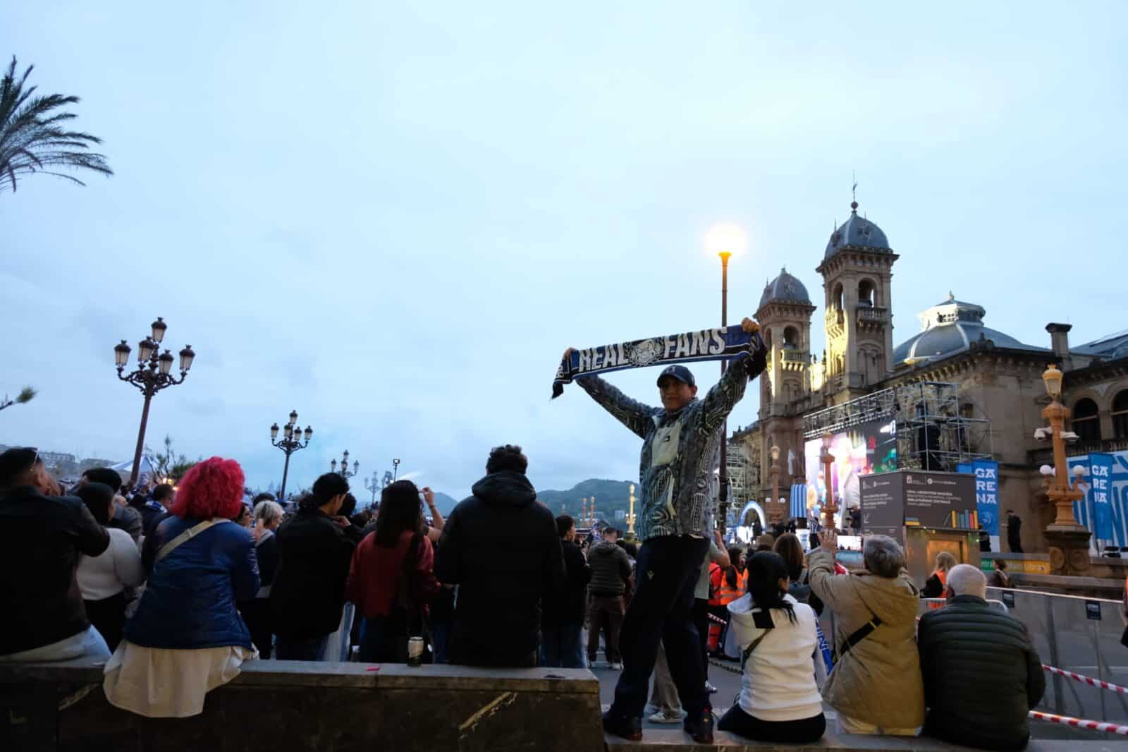 WhatsApp Image 2026 04 18 at 22.05.57 1 (Fotos) Prórroga en La Cartuja