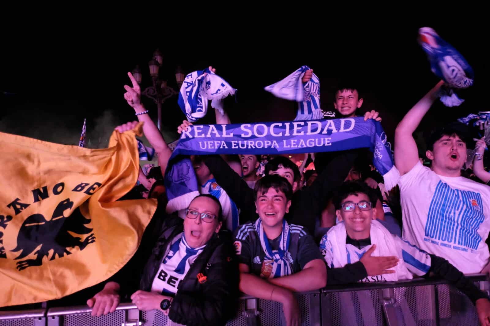 WhatsApp Image 2026 04 19 at 00.27.06 (Fotos) La Real Sociedad, campeona de la Copa del Rey en los penaltis