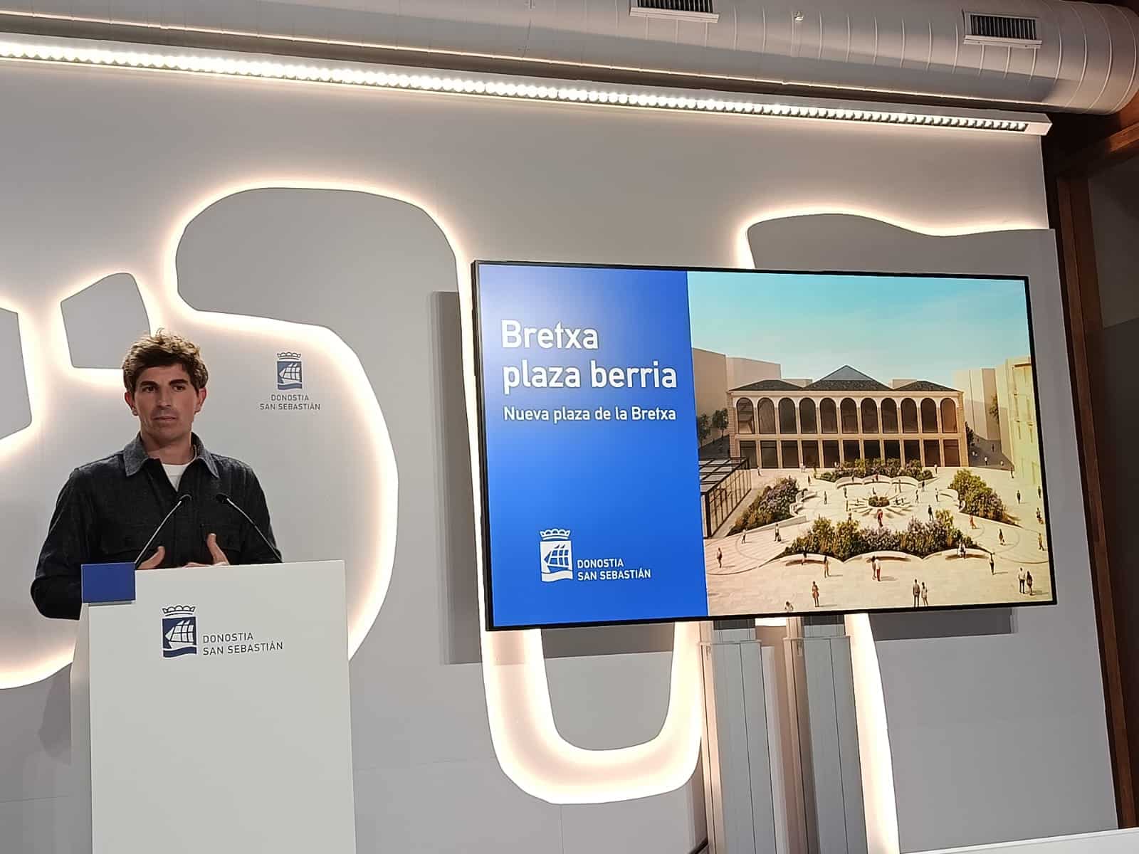 WhatsApp Image 2026 04 28 at 10.41.19 La nueva plaza de la Bretxa tendrá forma de Eguzki-Lore y costará 1,3 millones