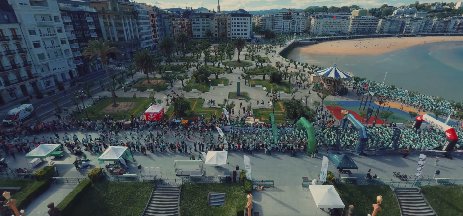 marchacancer.jpg Récord de participación en la Carrera y Marcha Contra el Cáncer de Donostia con más de 3.600 personas