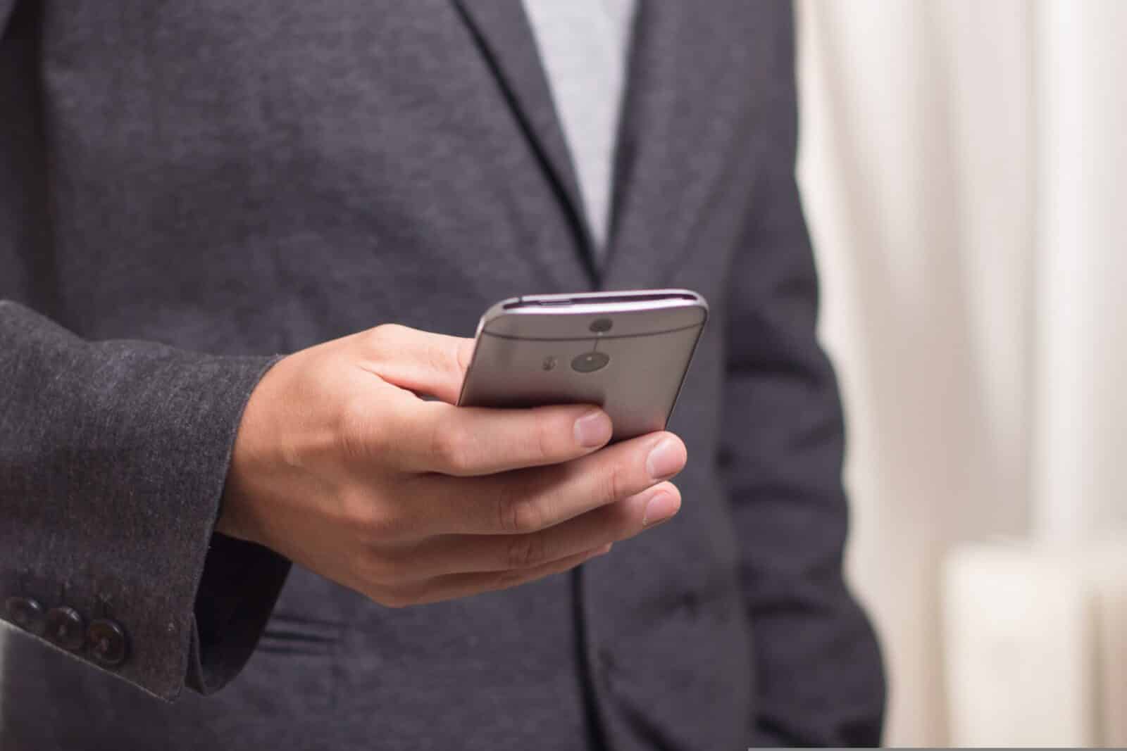 niekverlaan telephone 586268 Hacienda de Gipuzkoa alerta de una estafa por SMS que suplanta a la Agencia Tributaria